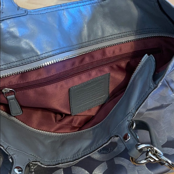 Coach purse - Picture 4 of 4